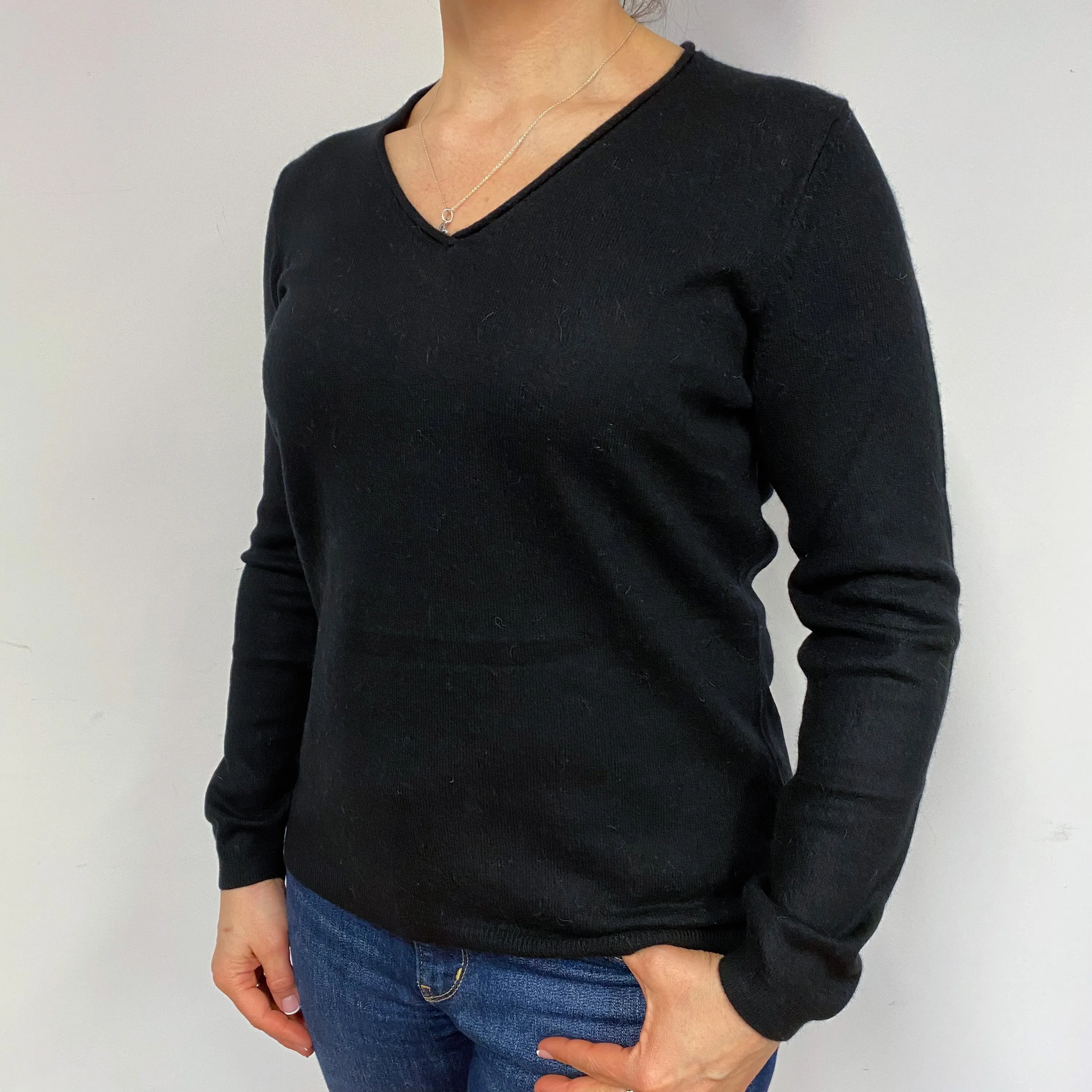 Black V-Neck Jumper Large