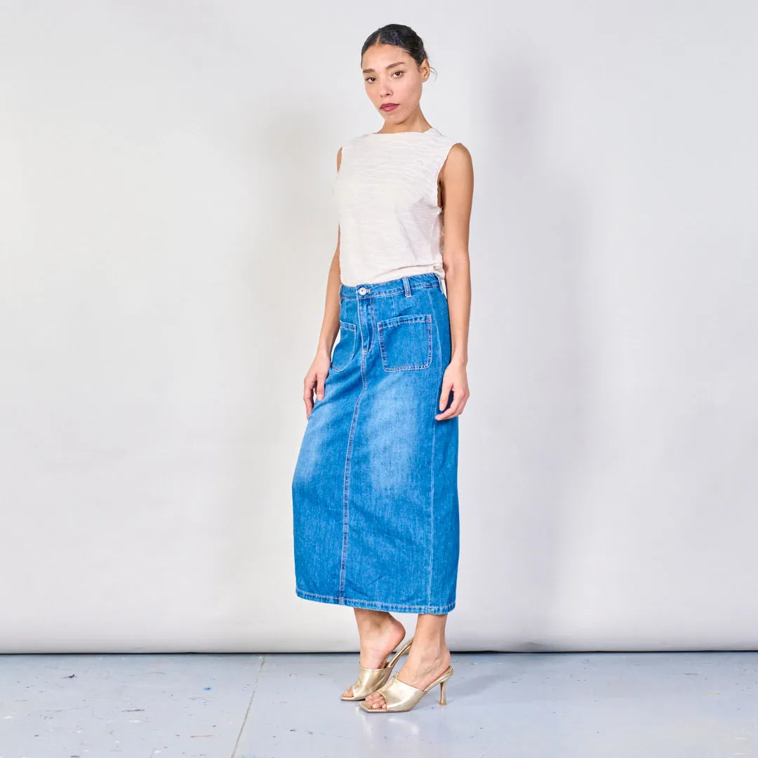 Casual midi-length denim skirt wholesale