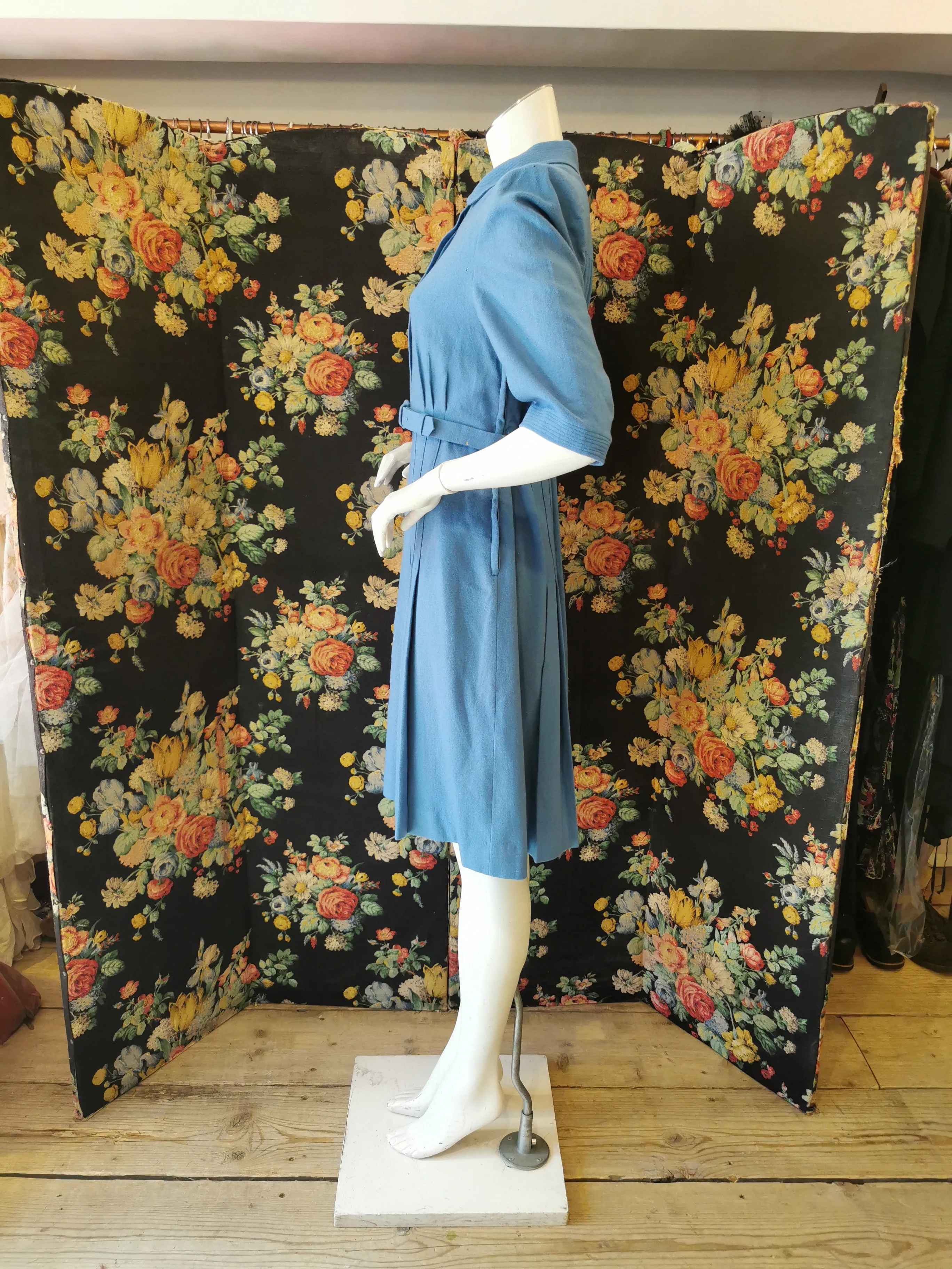 CC41 Sky blue pleated wool dress