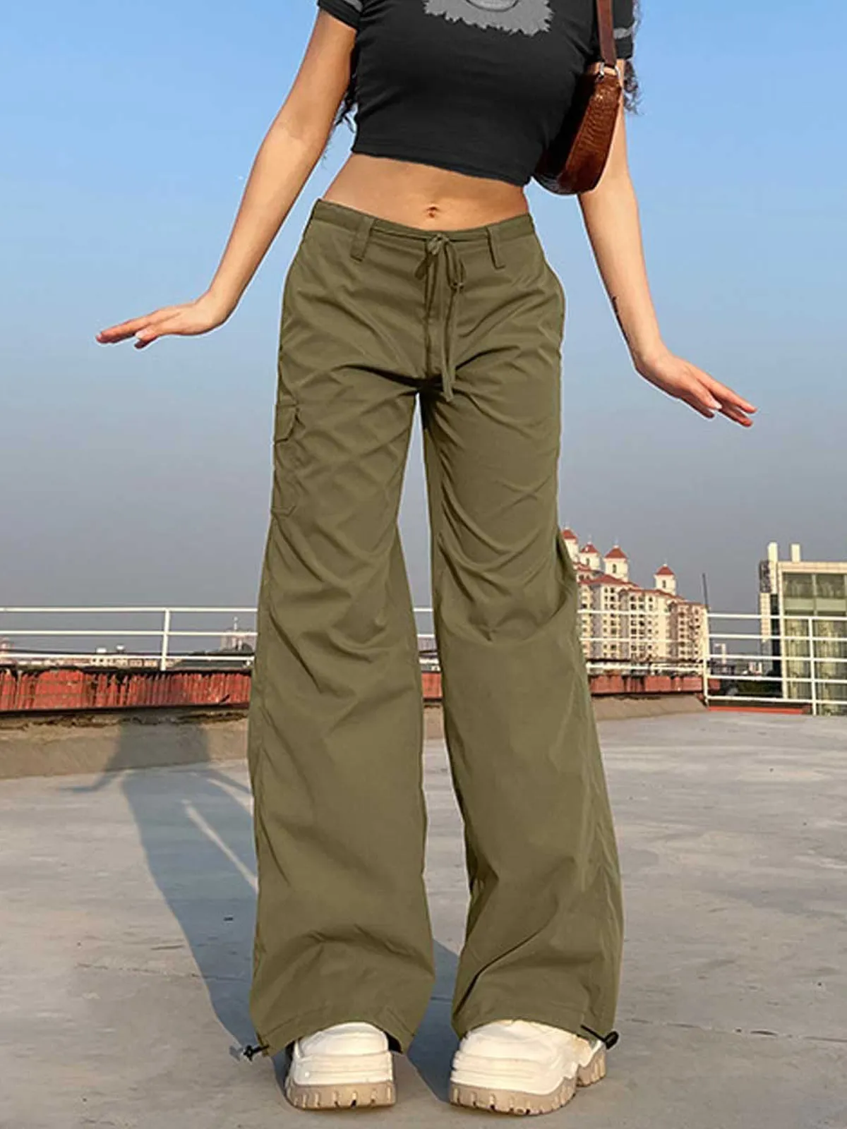 Clamshell Cargo Pants