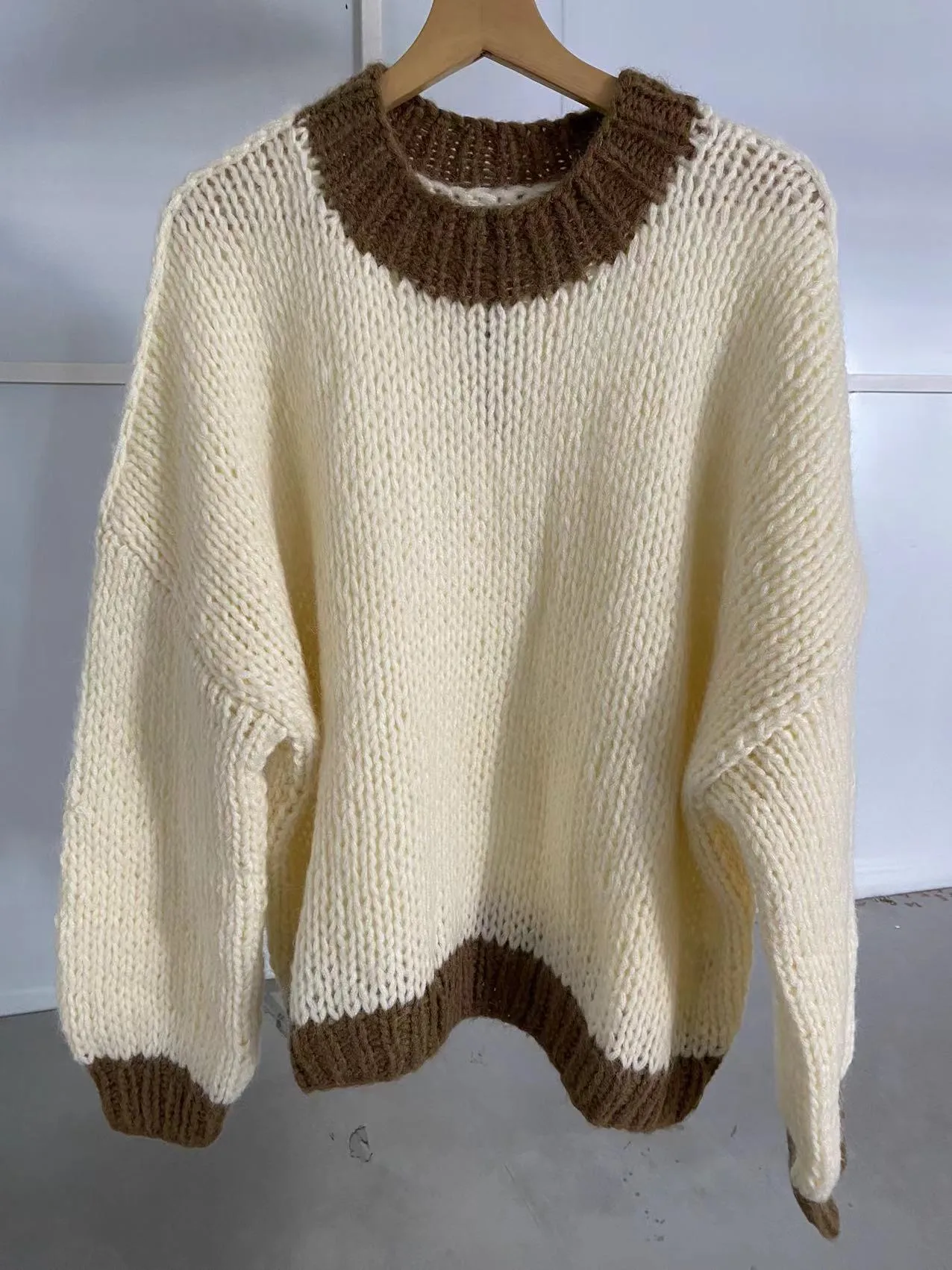 DESIREE OVERSIZE MERINO WOOL JUMPER - CREAM/COFFEE