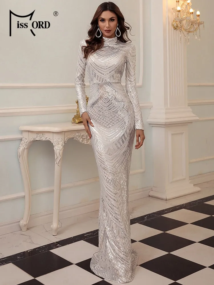 Elegant Reflective Evening Gown for Women