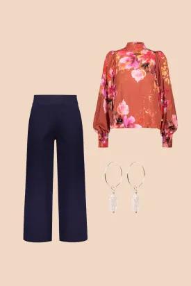 Empowering Outfit, Lilies