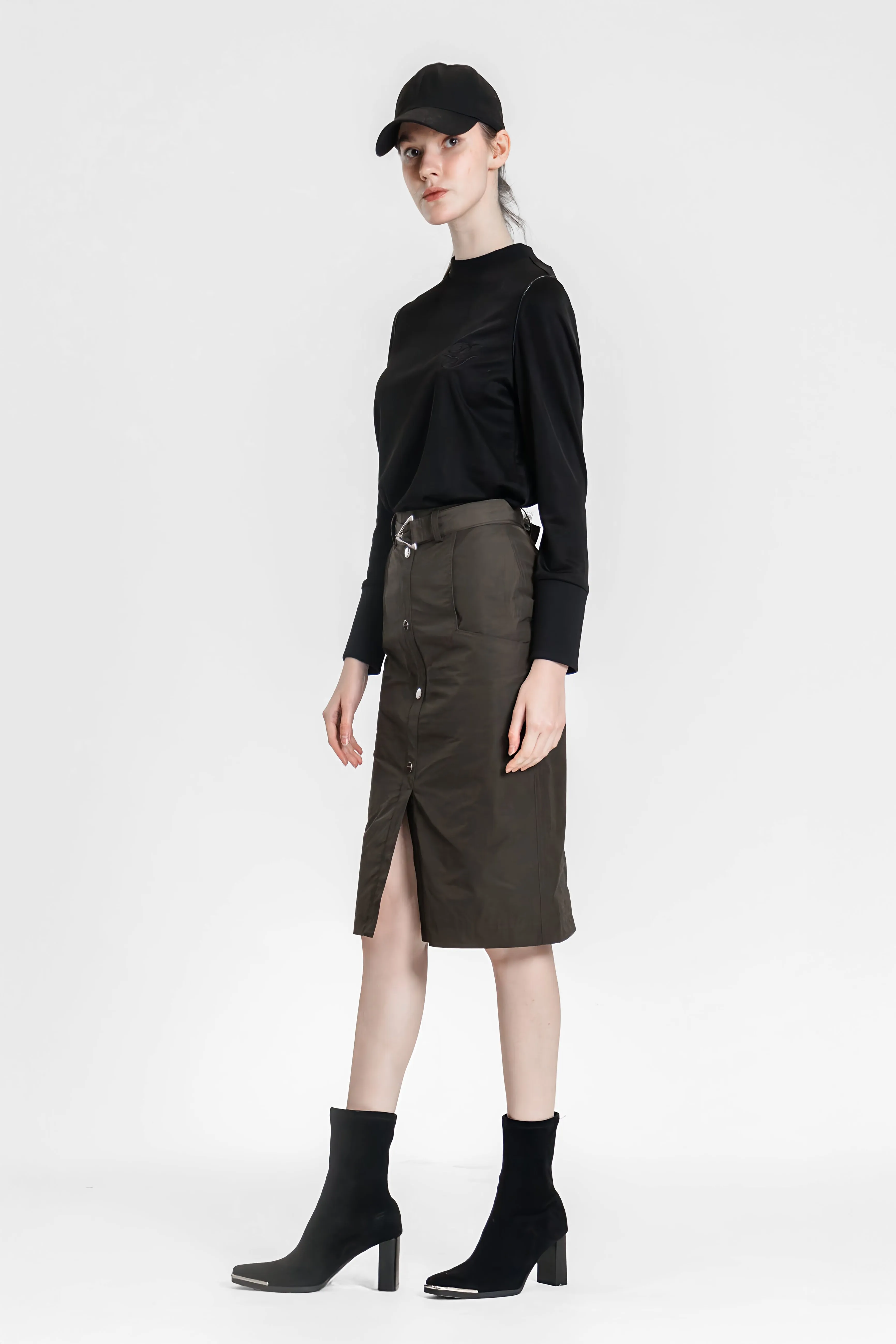 FUNCTIONAL CASUAL 9/10 SKIRT