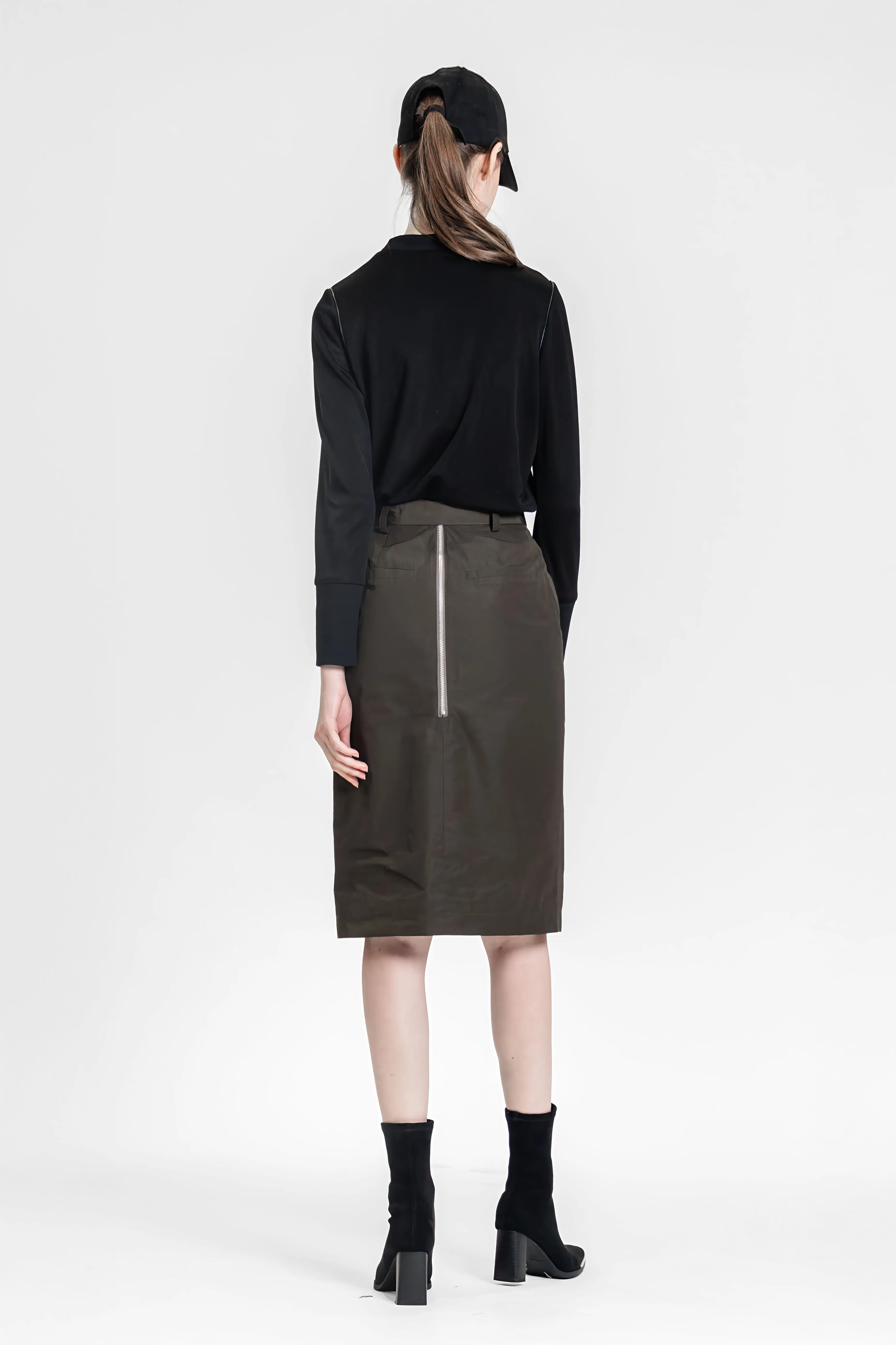 FUNCTIONAL CASUAL 9/10 SKIRT