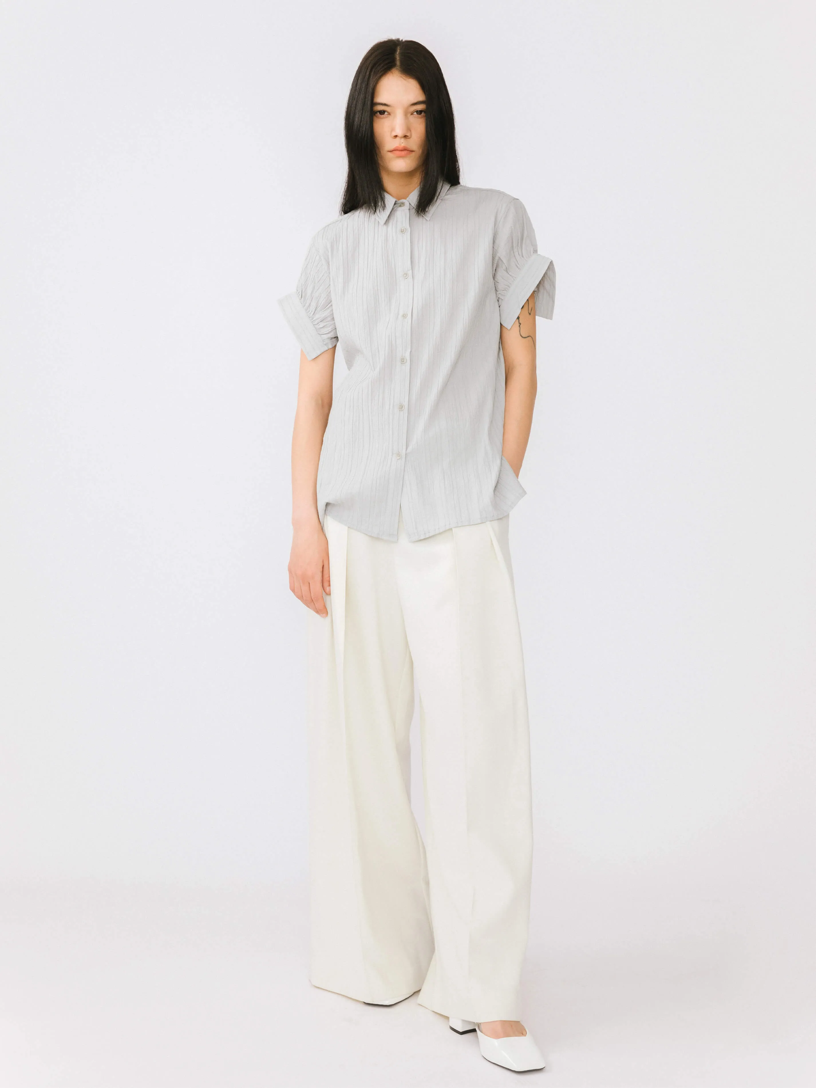 Loose Shirt with Pleated Short Sleeves