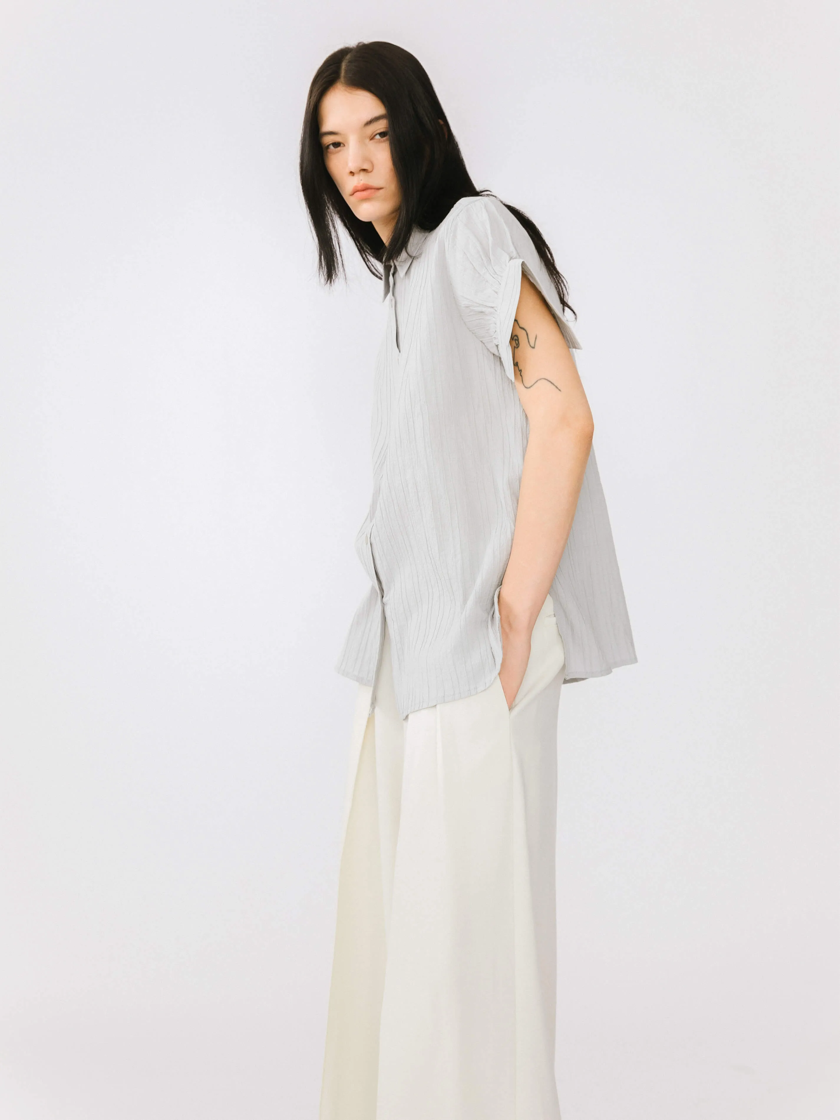 Loose Shirt with Pleated Short Sleeves