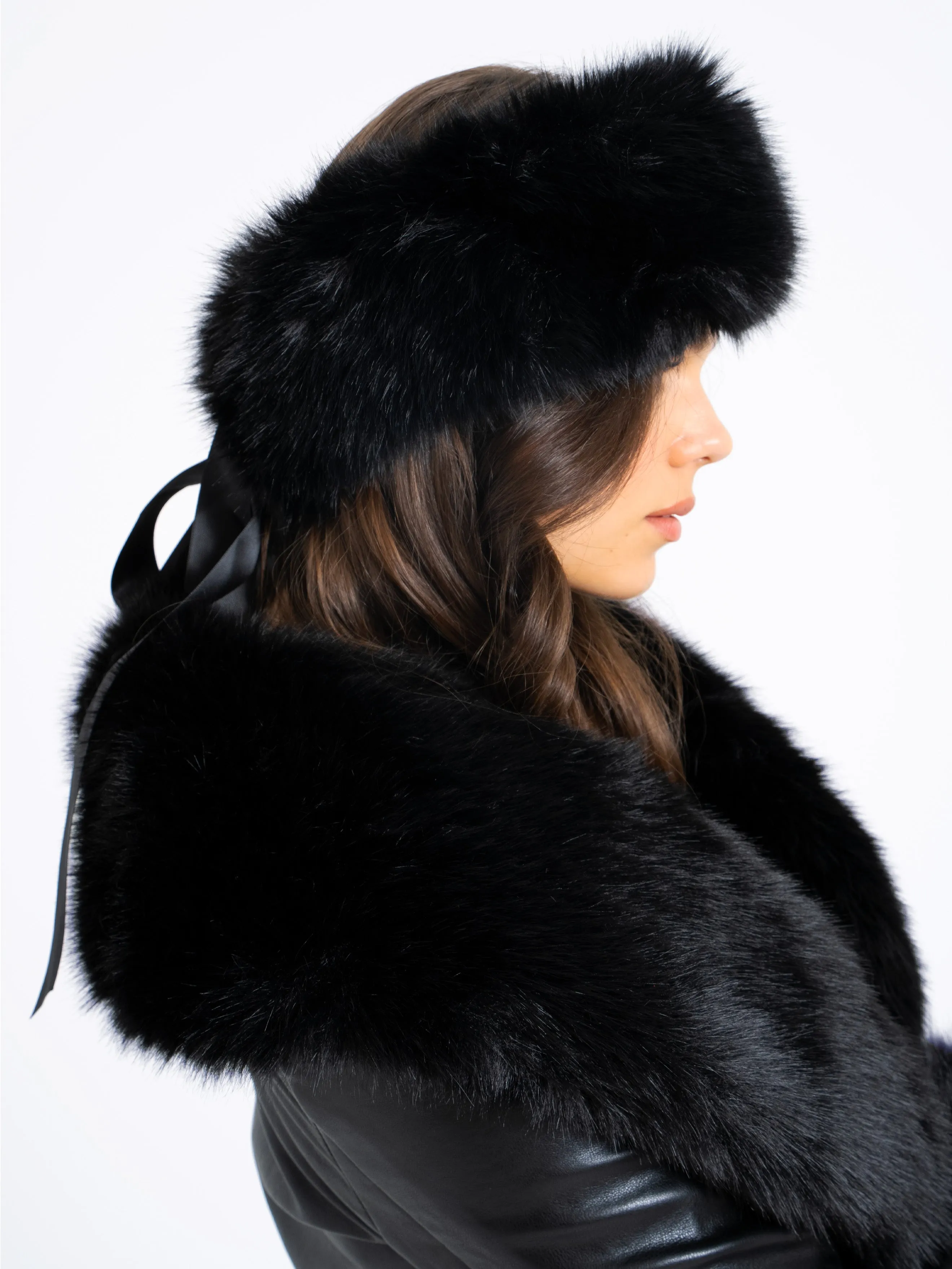 Miss Circle Black Wrap Around Vegan Fur Hat