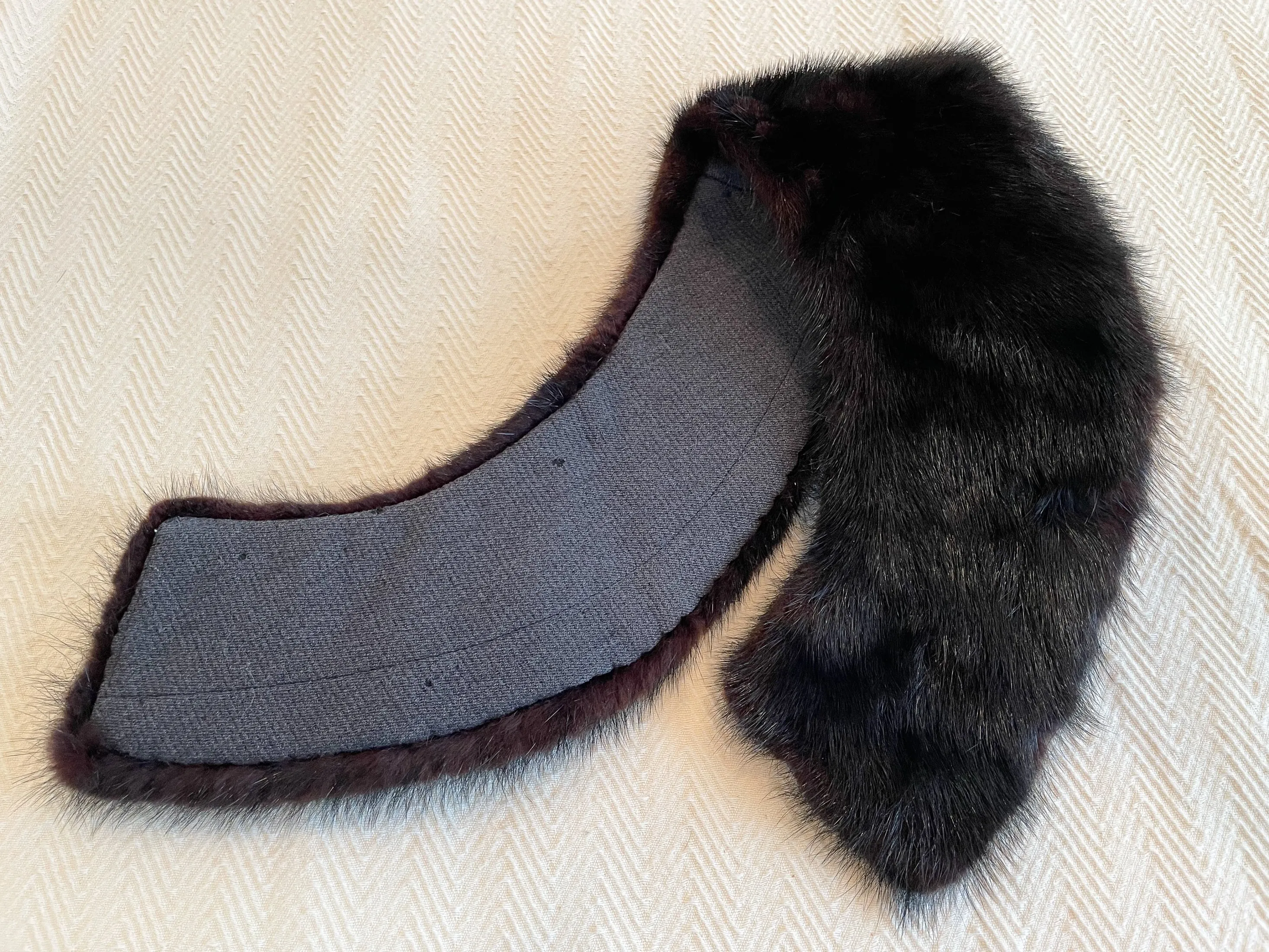 SOLD Vintage Dark Brown Mink Fur Collar, Replacement Coat Collar