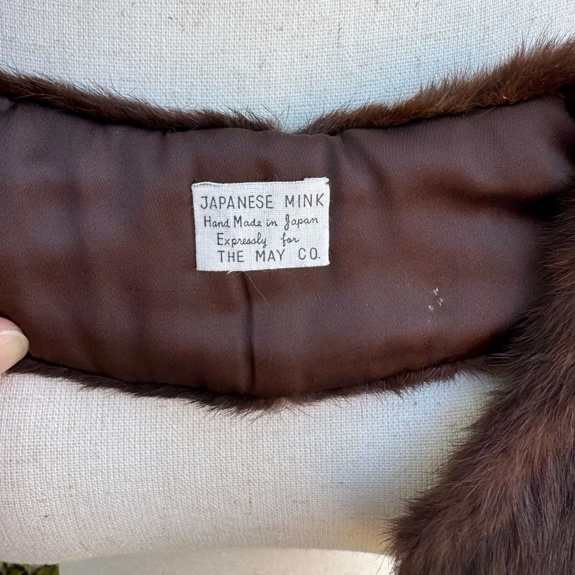 The May Company Vintage Womens Brown Hand Made Japanese Mink Fur Collar