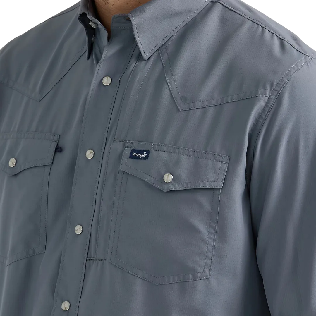 Wrangler Men's Men's Performance Snap Long Sleeve Solid Flint Grey Shirt