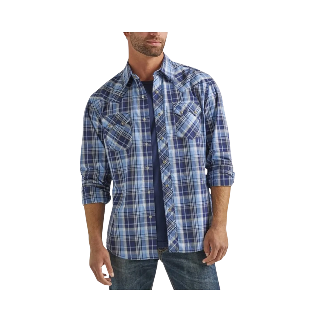 Wrangler Men's Retro Blue Plaid Snap Shirt